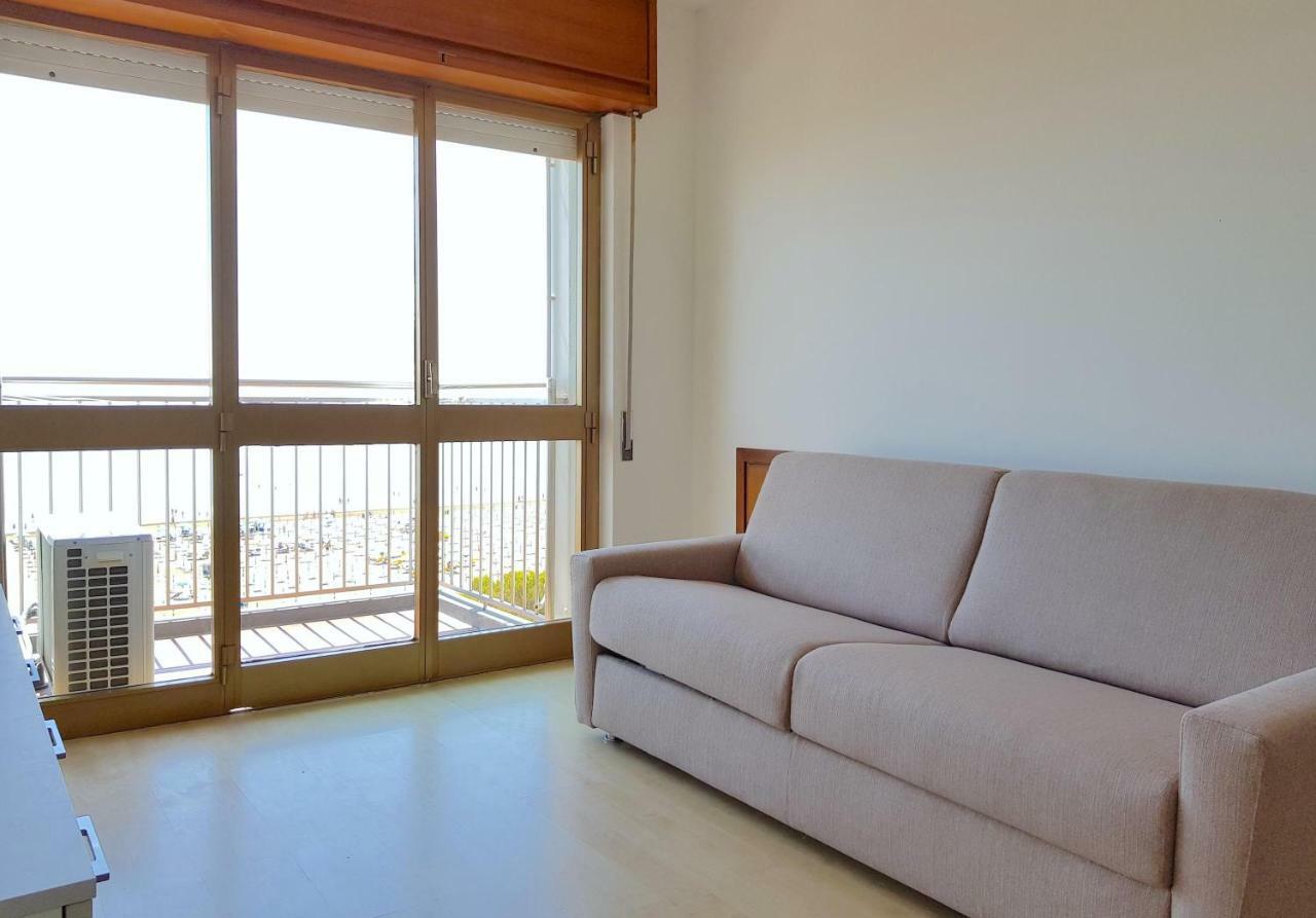 International Villa Lignano Sabbiadoro Dış mekan fotoğraf